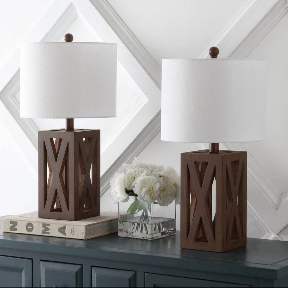 NWT Set of 2 | JONATHAN Y Farmhouse Stewart 21.5” Wood Table Lamp with Shades